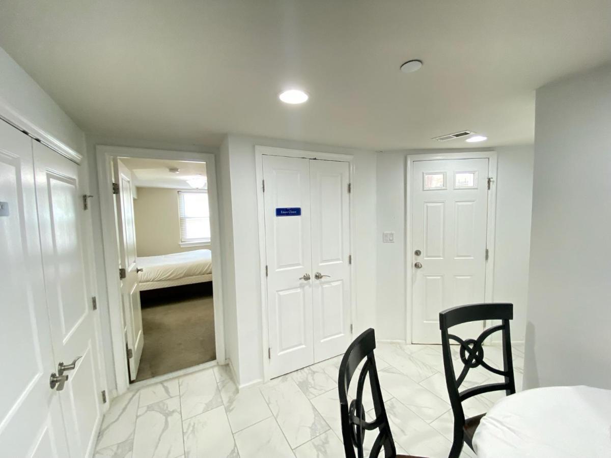 Lovely Remodeled 2Bdrm Basement Home Вашингтон Екстер'єр фото