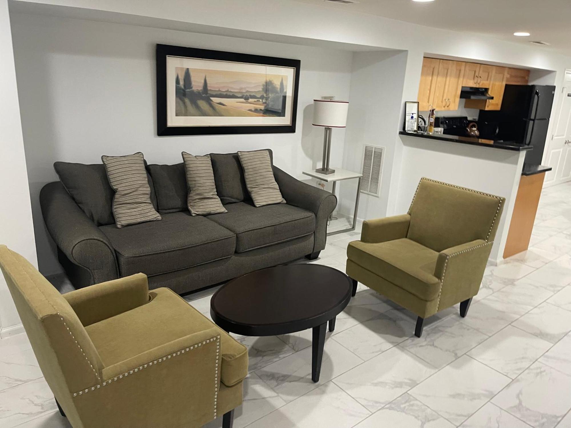 Lovely Remodeled 2Bdrm Basement Home Вашингтон Екстер'єр фото